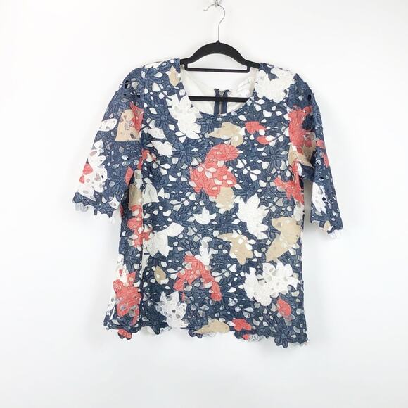 2/$30 Christopher & Banks Medium Womens Leaf Print Eyelet Layer Top - Picture 1 of 8
